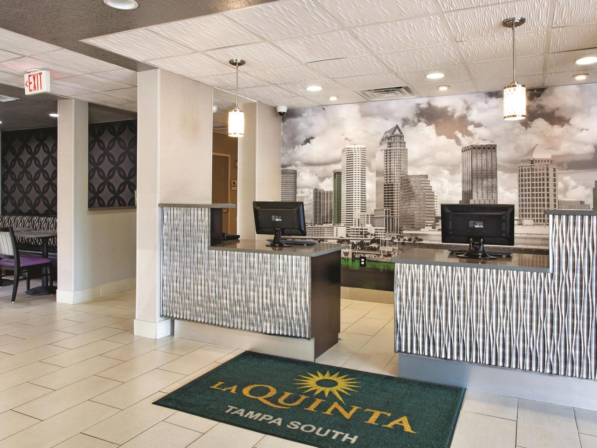Готель La Quinta By Wyndham Tampa Bay Area-Tampa South Екстер'єр фото
