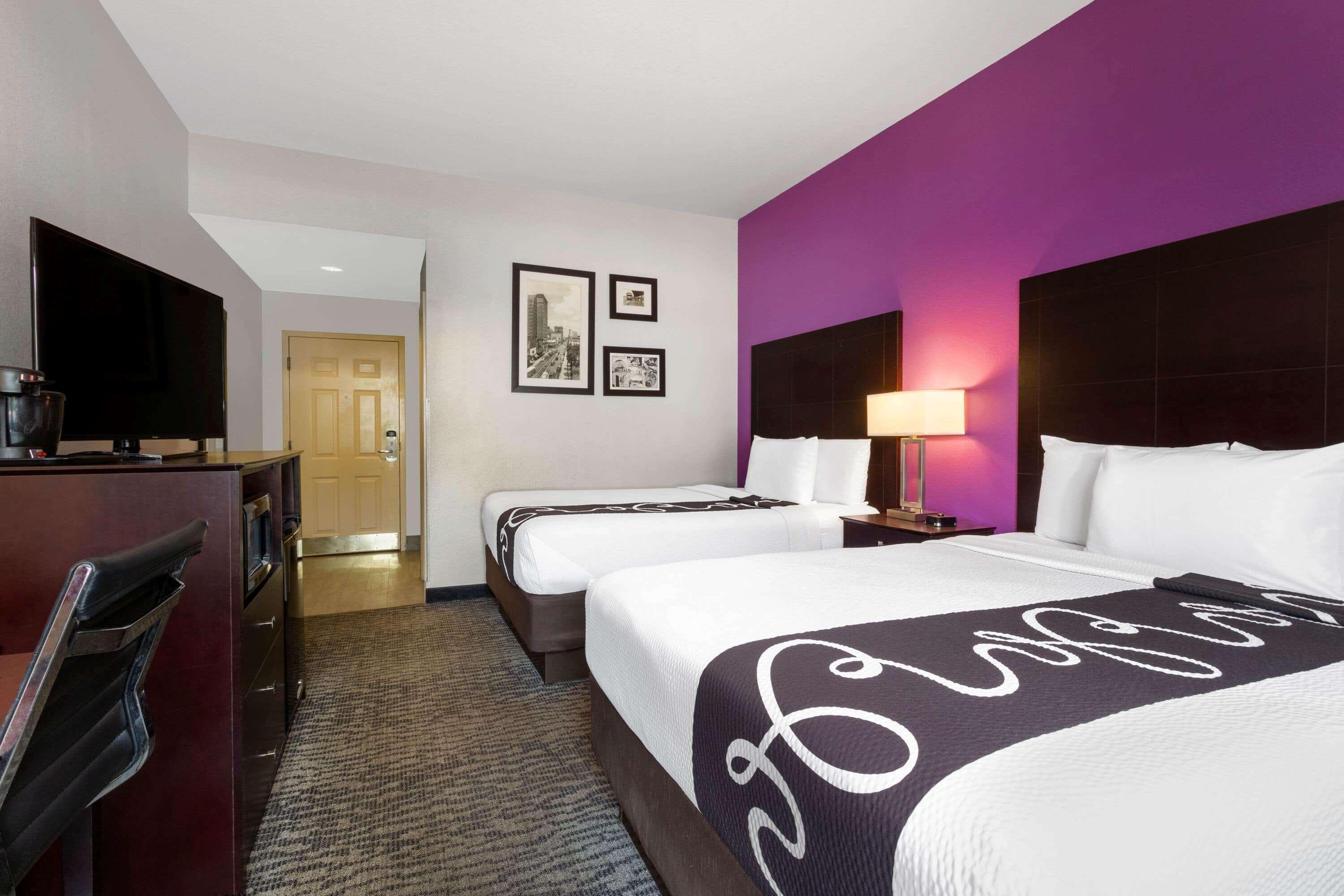 Готель La Quinta By Wyndham Tampa Bay Area-Tampa South Екстер'єр фото