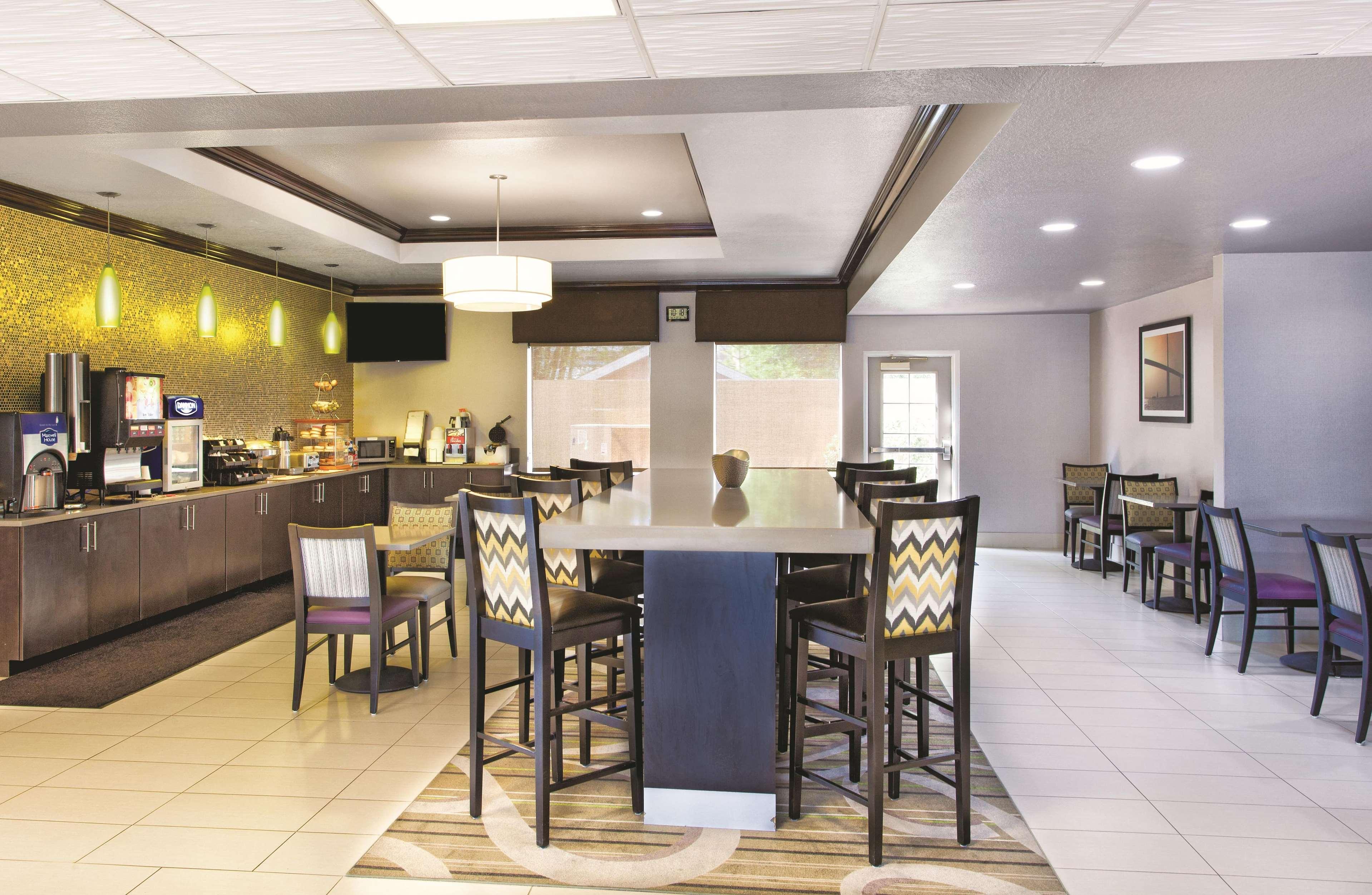 Готель La Quinta By Wyndham Tampa Bay Area-Tampa South Екстер'єр фото