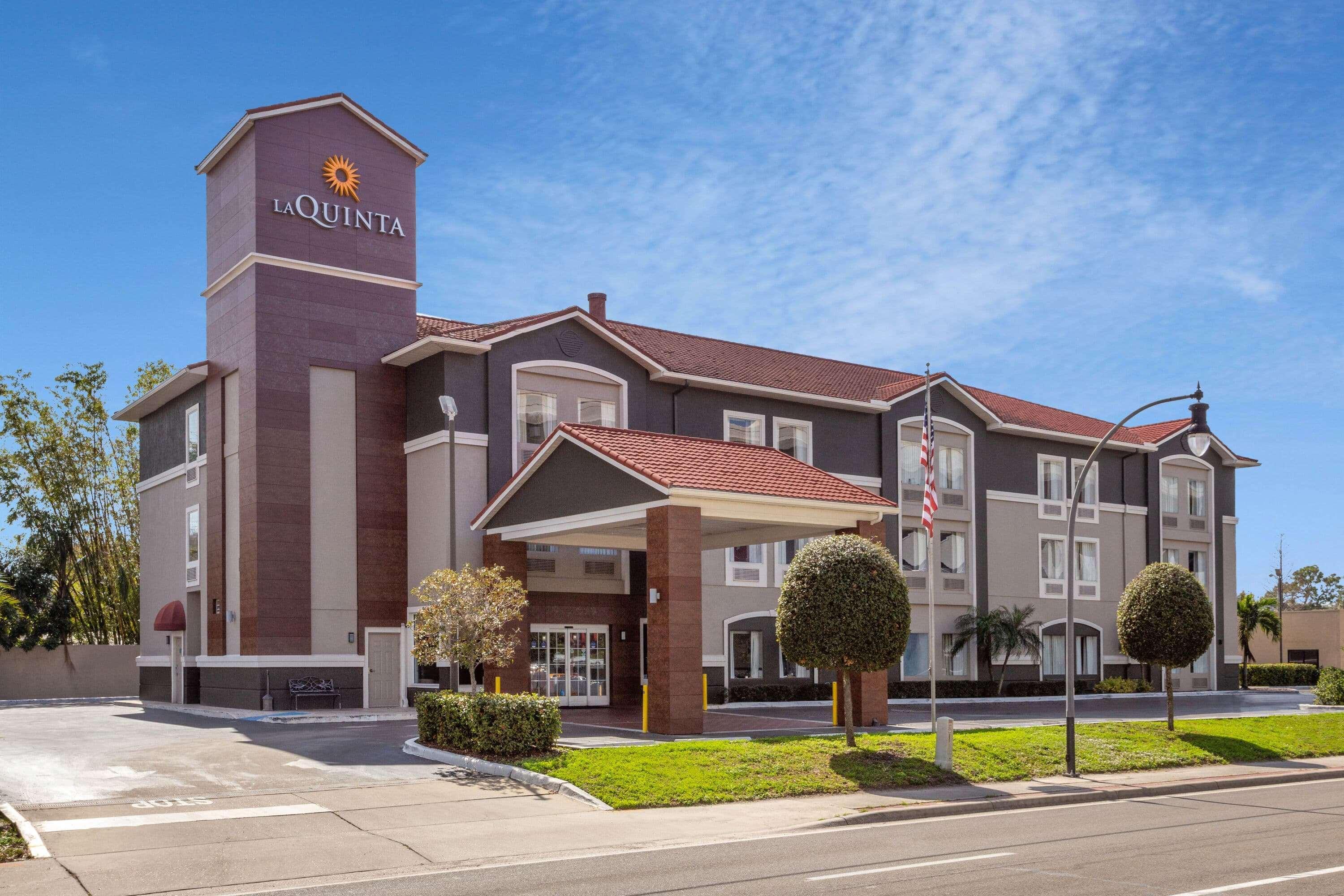 Готель La Quinta By Wyndham Tampa Bay Area-Tampa South Екстер'єр фото