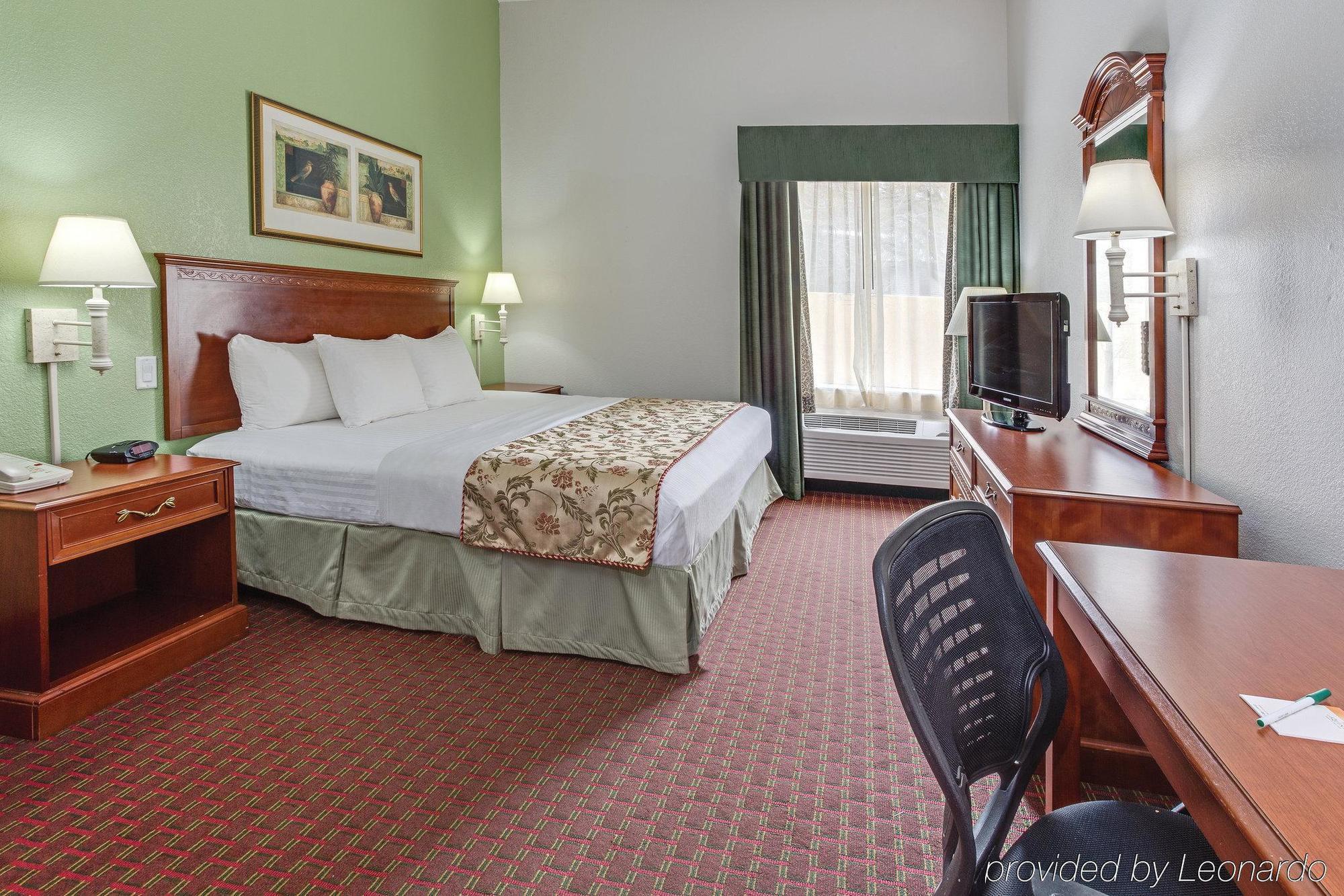 Готель La Quinta By Wyndham Tampa Bay Area-Tampa South Екстер'єр фото