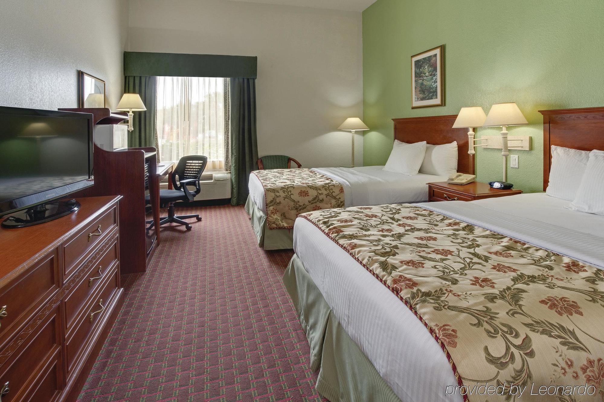 Готель La Quinta By Wyndham Tampa Bay Area-Tampa South Екстер'єр фото
