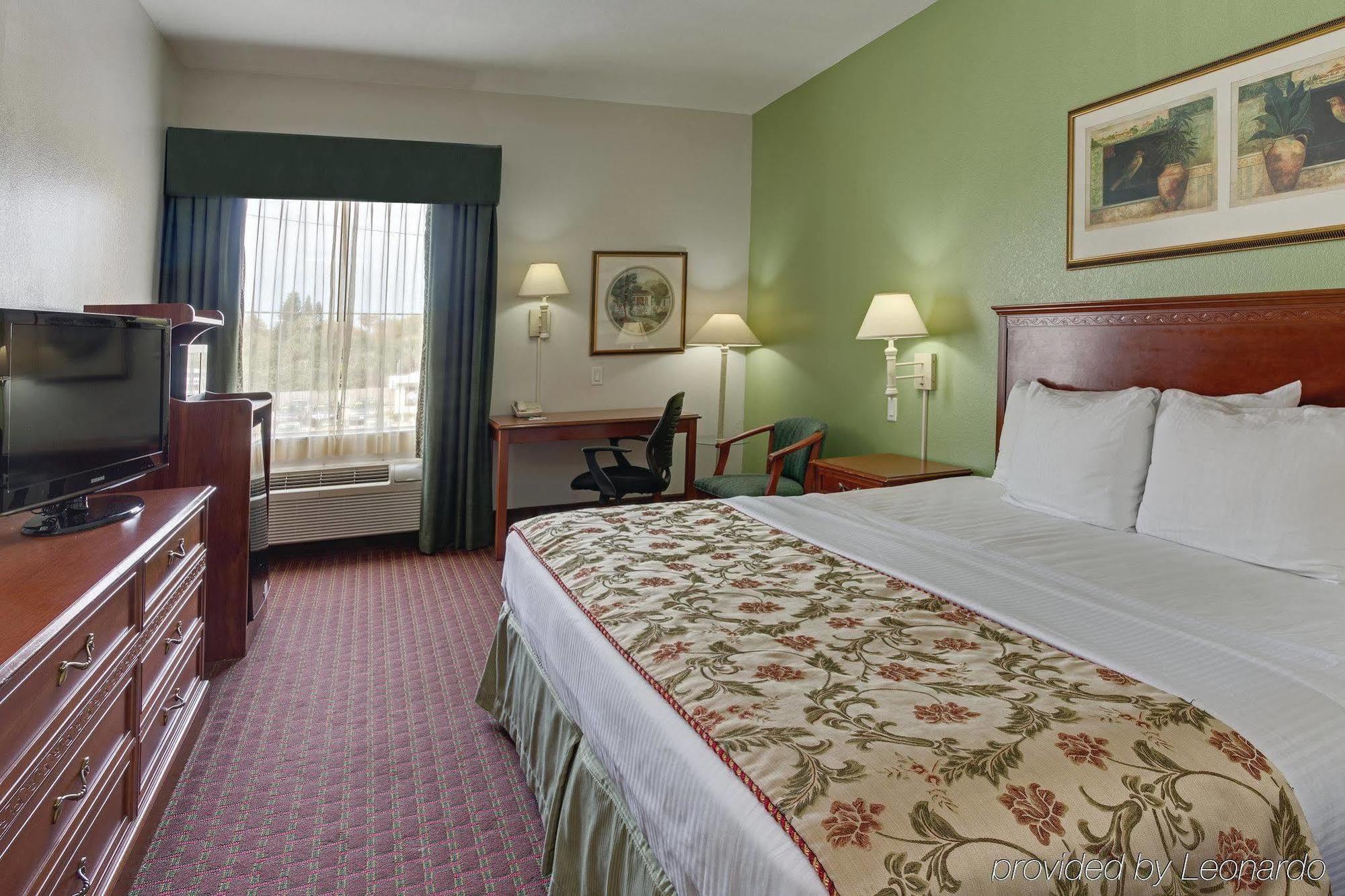 Готель La Quinta By Wyndham Tampa Bay Area-Tampa South Екстер'єр фото